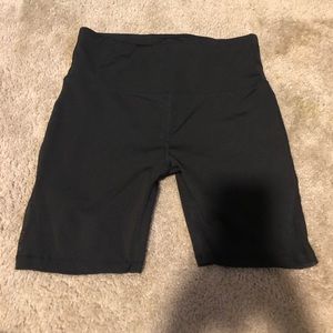Biker shorts with mesh sides